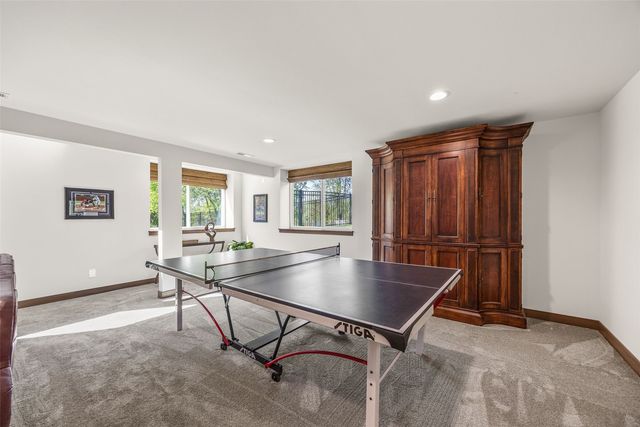 329 McCarran Avenue NE, Cedar Rapids, IA 52402