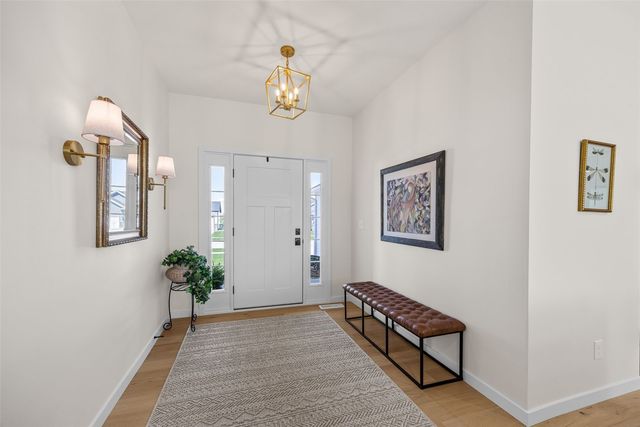 329 McCarran Avenue NE, Cedar Rapids, IA 52402