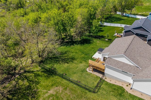 329 McCarran Avenue NE, Cedar Rapids, IA 52402