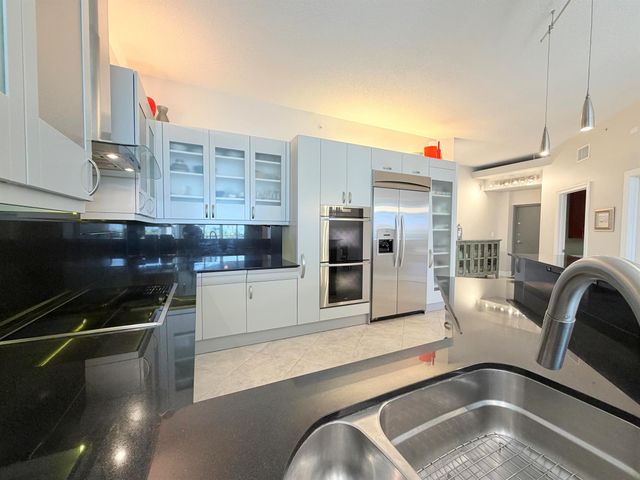 3880 N Highway A1a 104, Hutchinson Island, FL 34949