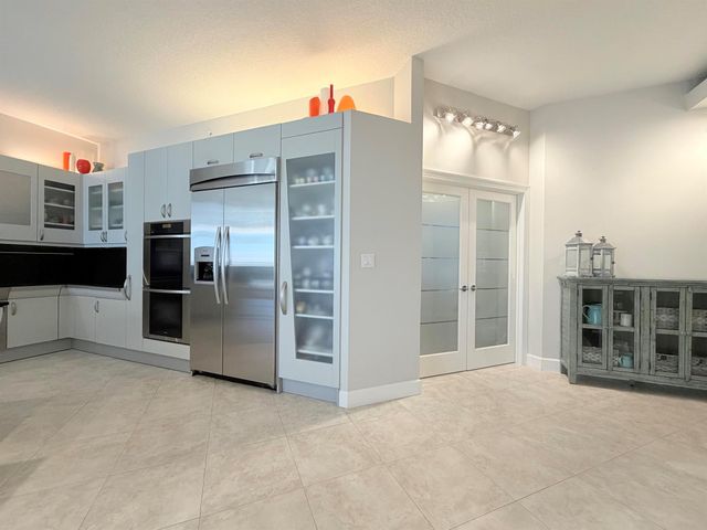 3880 N Highway A1a 104, Hutchinson Island, FL 34949