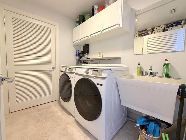 3880 N Highway A1a 104, Hutchinson Island, FL 34949