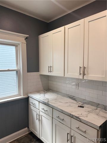 238 Oxford Avenue lower, Buffalo, NY 14209