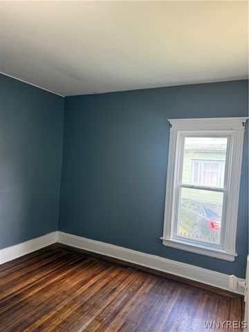 238 Oxford Avenue lower, Buffalo, NY 14209