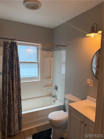 238 Oxford Avenue lower, Buffalo, NY 14209