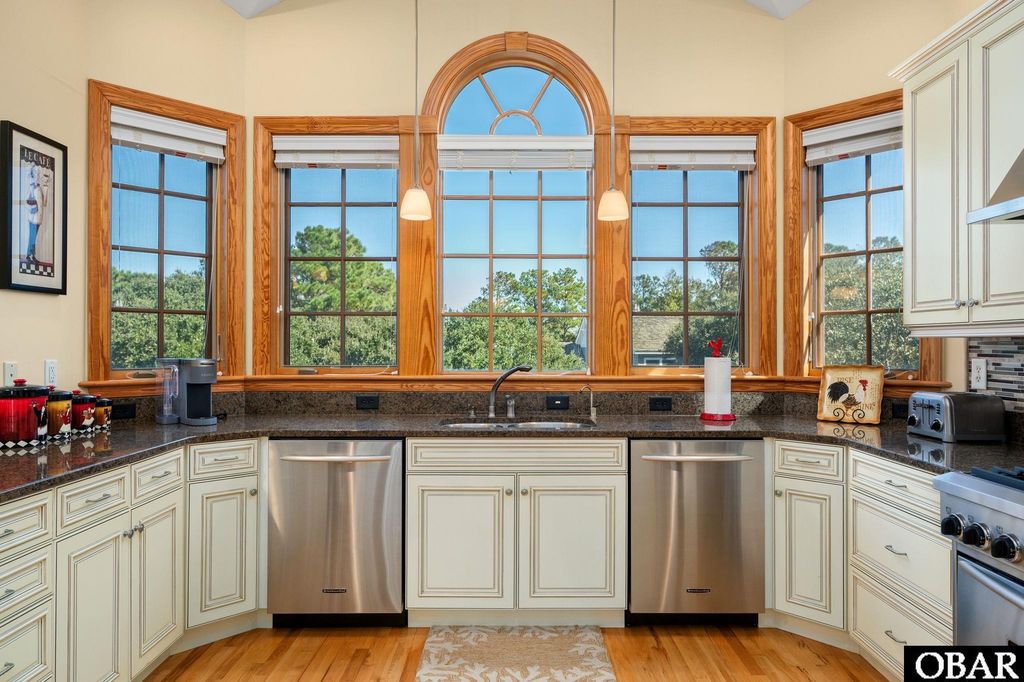 Image 18 of property listing at 818 Whistler Court Lot #381, Corolla, NC 27927