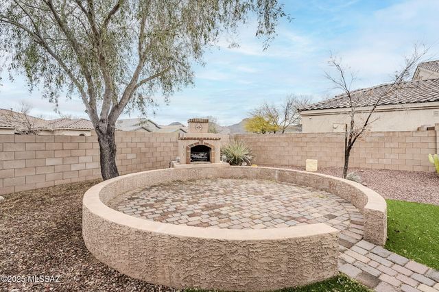 12692 N Sunrise Shadow Drive, Marana, AZ 85658