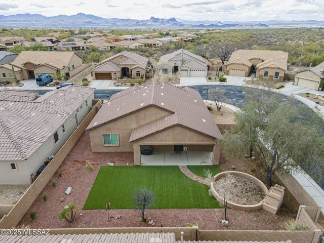 12692 N Sunrise Shadow Drive, Marana, AZ 85658