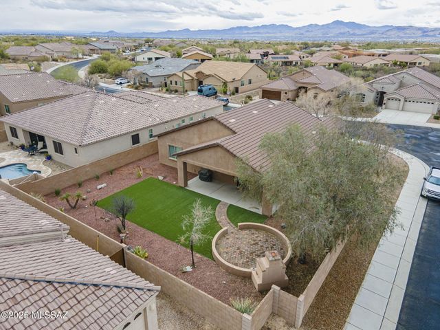 12692 N Sunrise Shadow Drive, Marana, AZ 85658