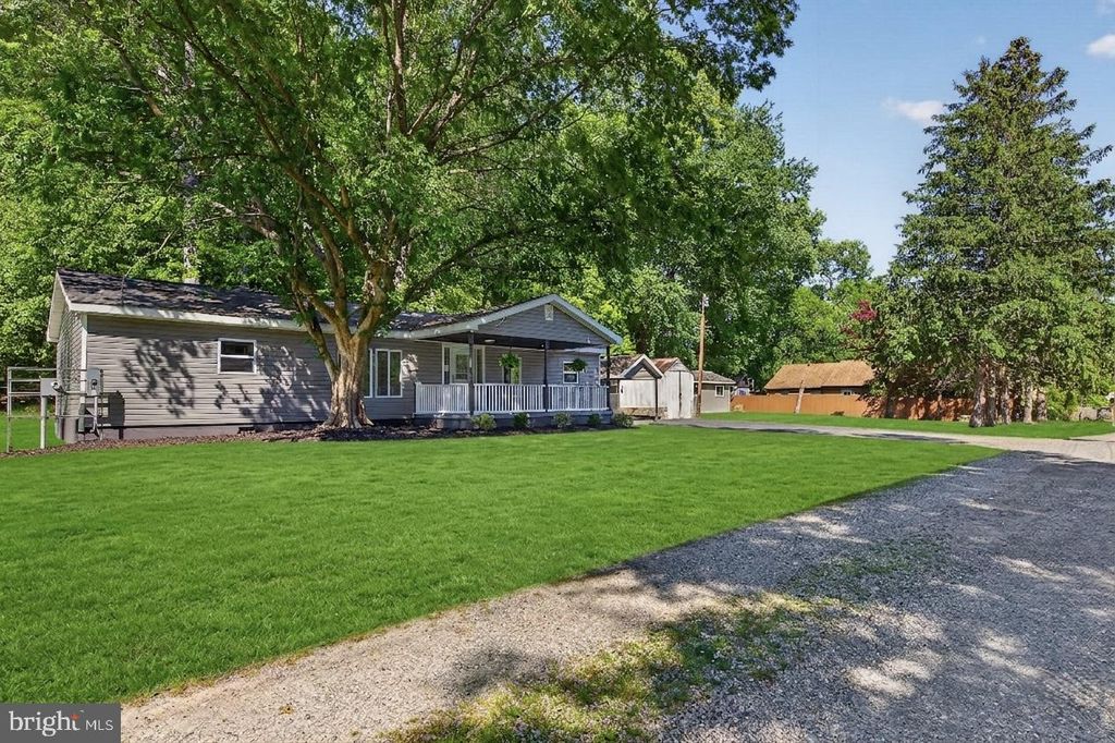 Image 1 of property listing at 120 LONG BEACH RD, Charlestown, MD 21914