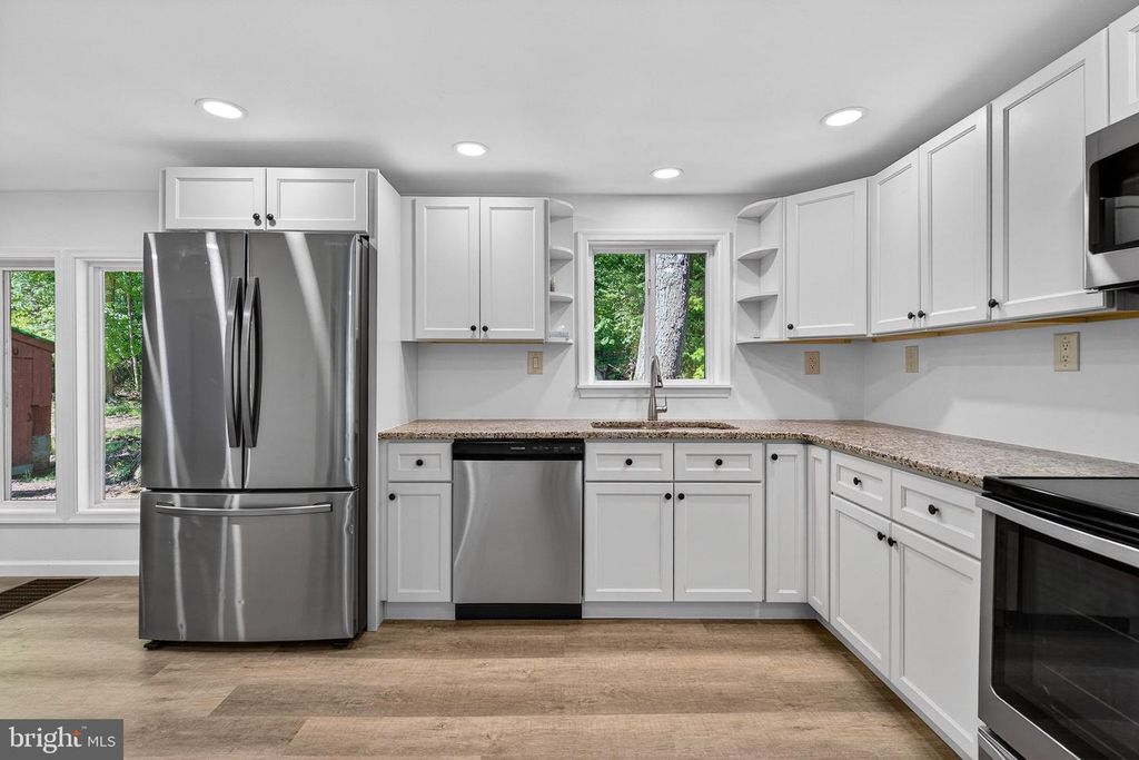 Image 10 of property listing at 120 LONG BEACH RD, Charlestown, MD 21914