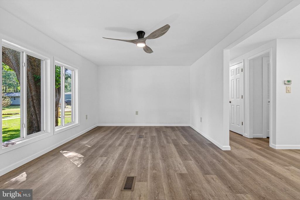 Image 21 of property listing at 120 LONG BEACH RD, Charlestown, MD 21914