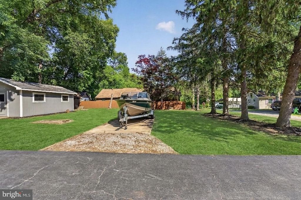 Image 4 of property listing at 120 LONG BEACH RD, Charlestown, MD 21914