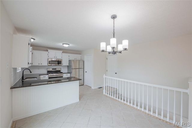 10 Arbor Springs, Troy, IL 62294
