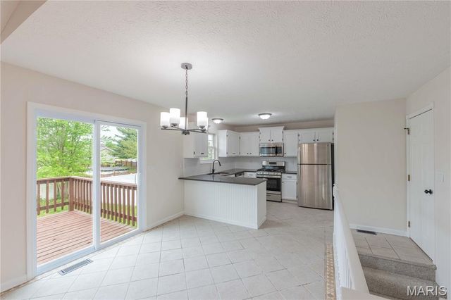 10 Arbor Springs, Troy, IL 62294