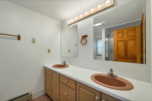 2761 Lake Shore Rd Unit 41, Gilford, NH 03249