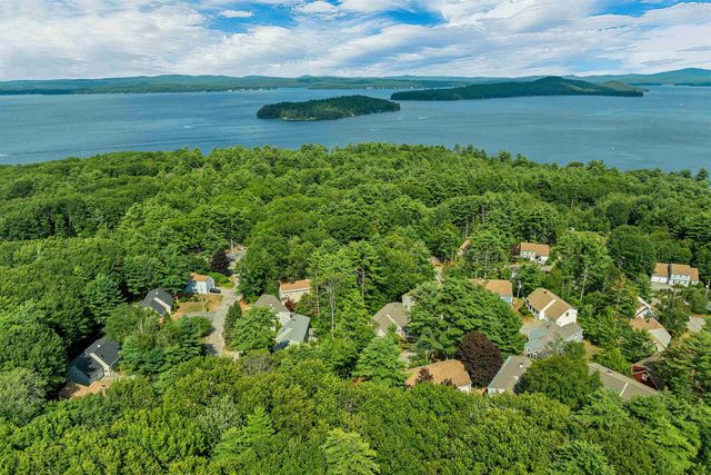 2761 Lake Shore Rd Unit 41, Gilford, NH 03249