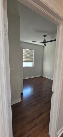 215 NE 36th Avenue Rd, Homestead, FL 33033