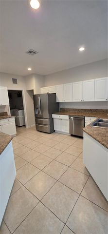 215 NE 36th Avenue Rd, Homestead, FL 33033