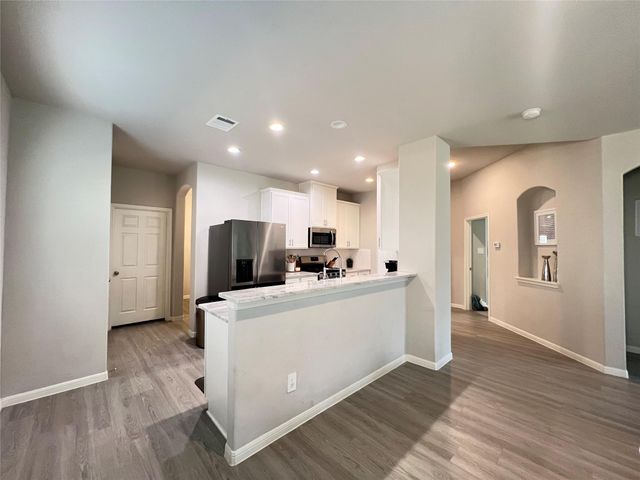 969 Golden Willow Lane, Conroe, TX 77304