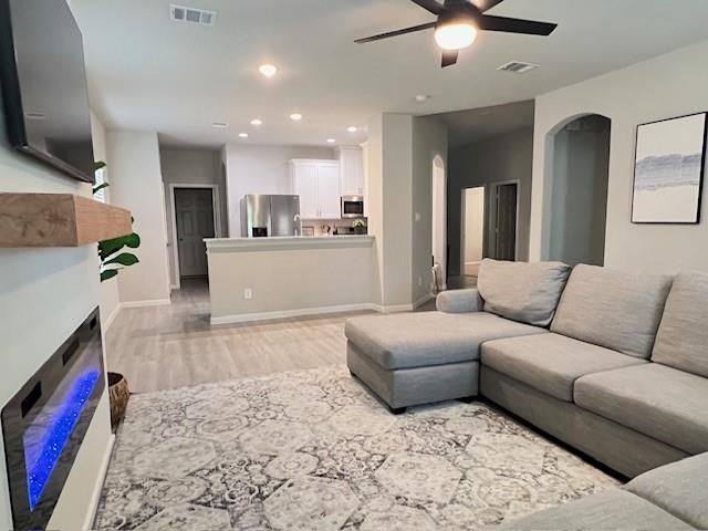 969 Golden Willow Lane, Conroe, TX 77304