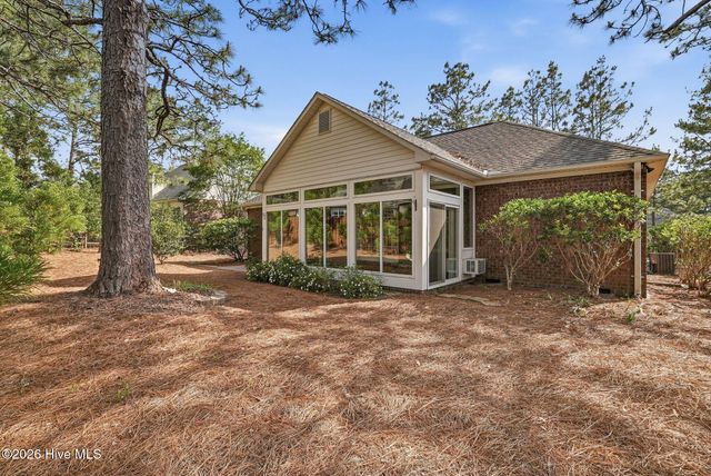 7 Riviera Drive, Pinehurst, NC 28374