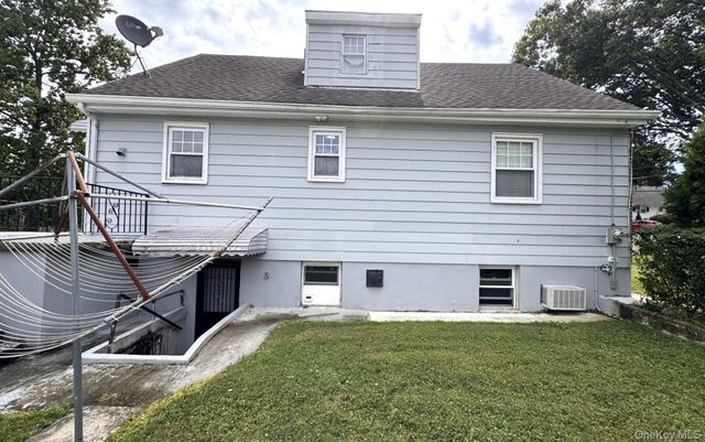 55 Canfield Avenue, Yonkers, NY 10710