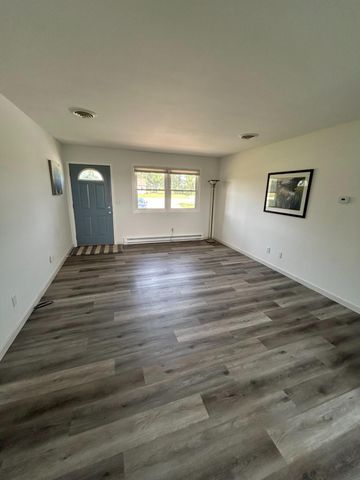 373 S State Road 49, Valparaiso, IN 46383