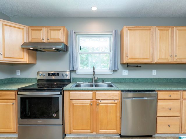 239 POPLAR SPRINGS DRIVE, Mulga, AL 35118