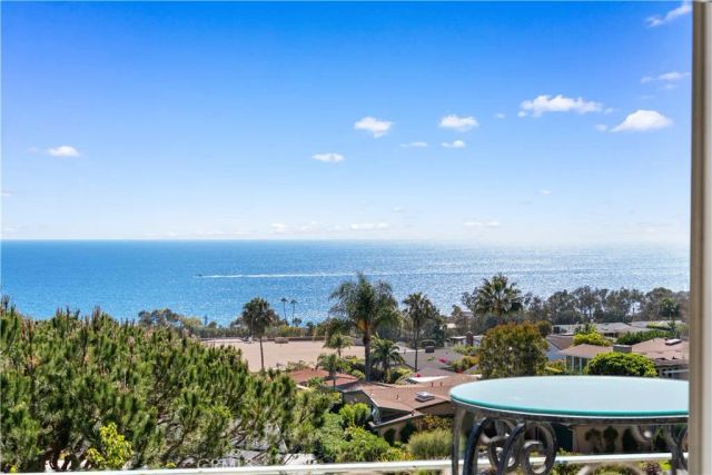 21662 Ocean Vista Drive D, Laguna Beach, CA 92651