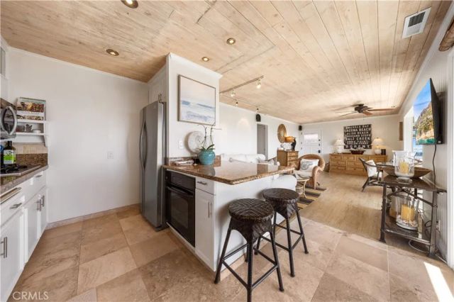 21662 Ocean Vista Drive D, Laguna Beach, CA 92651