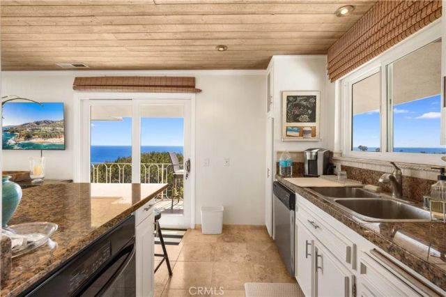 21662 Ocean Vista Drive D, Laguna Beach, CA 92651