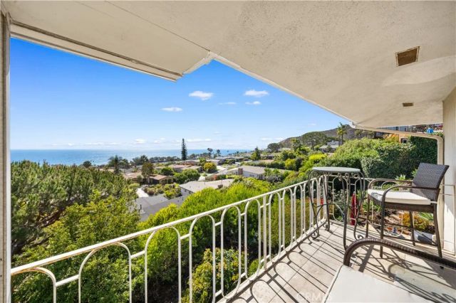 21662 Ocean Vista Drive D, Laguna Beach, CA 92651
