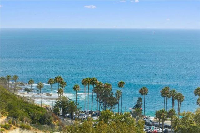 21662 Ocean Vista Drive D, Laguna Beach, CA 92651