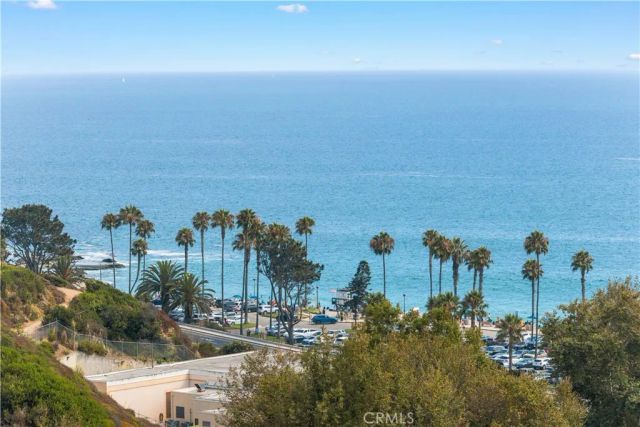 21662 Ocean Vista Drive D, Laguna Beach, CA 92651