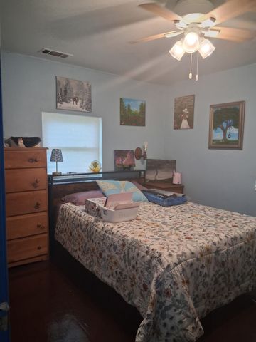 547 Fm 513 S, Lone Oak, TX 75453