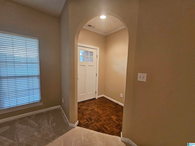 5437 J R DRIVE, Birmingham, AL 35235