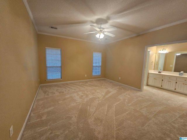 5437 J R DRIVE, Birmingham, AL 35235