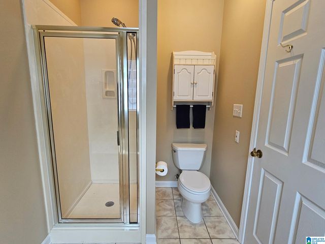 5437 J R DRIVE, Birmingham, AL 35235