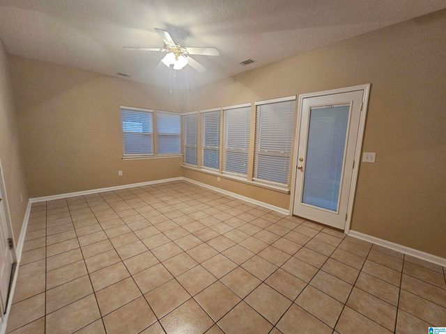 5437 J R DRIVE, Birmingham, AL 35235