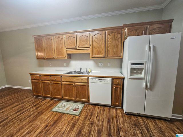 5437 J R DRIVE, Birmingham, AL 35235