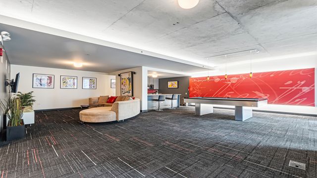 659 W Randolph Street 1016, Chicago, IL 60661