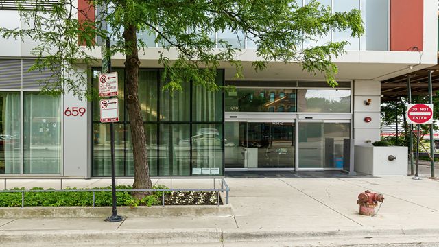 659 W Randolph Street 1016, Chicago, IL 60661