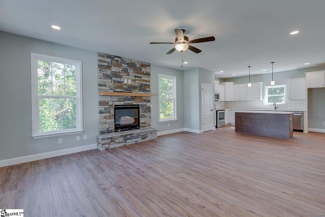 104 Pawleys Court, Anderson, SC 29625