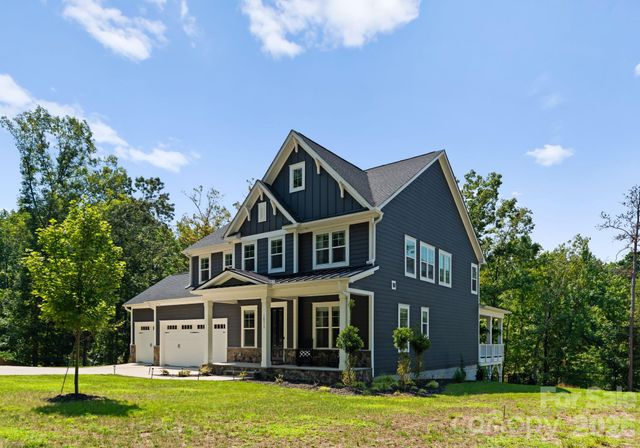 16515 Munson Hill Road, Charlotte, NC 28278