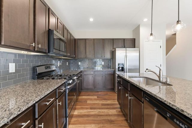 759 Putney Hill Road, Zebulon, NC 27597