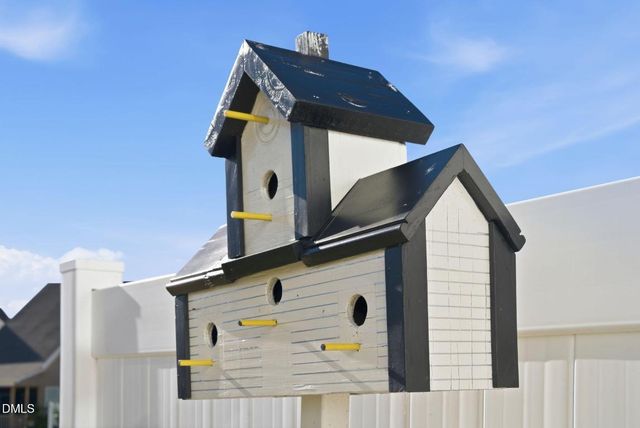 759 Putney Hill Road, Zebulon, NC 27597