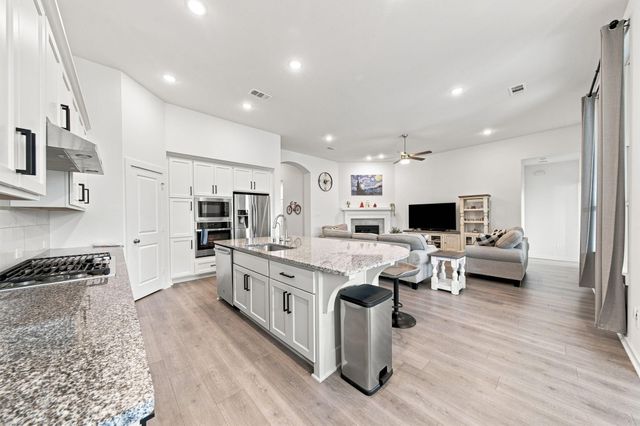 29538 Highland Meadow Drive, Fulshear, TX 77441