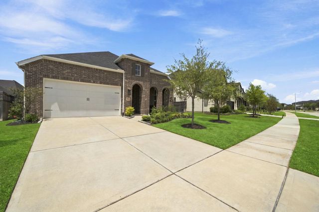 29538 Highland Meadow Drive, Fulshear, TX 77441