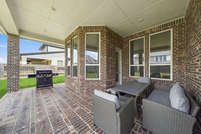 29538 Highland Meadow Drive, Fulshear, TX 77441